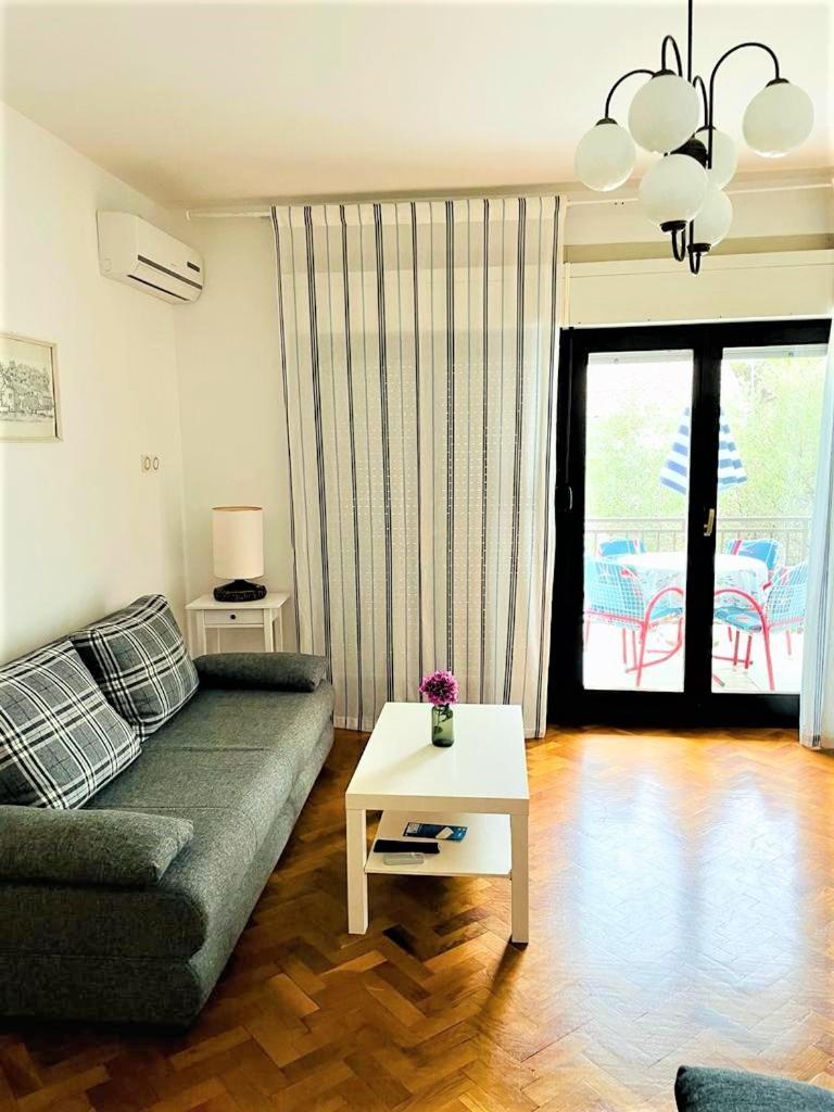 Apartments Ivan Vodice Esterno foto