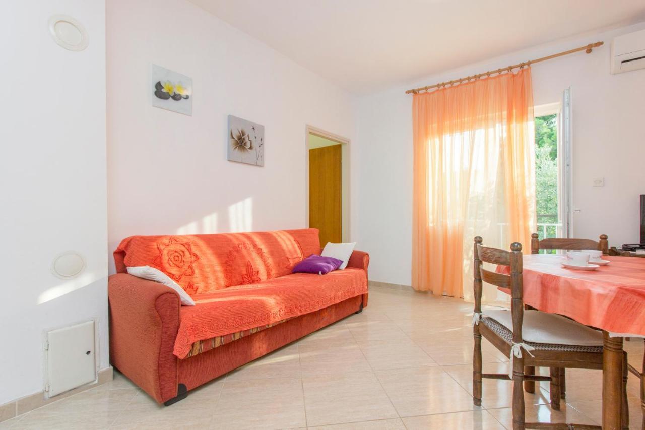 Apartments Ivan Vodice Esterno foto