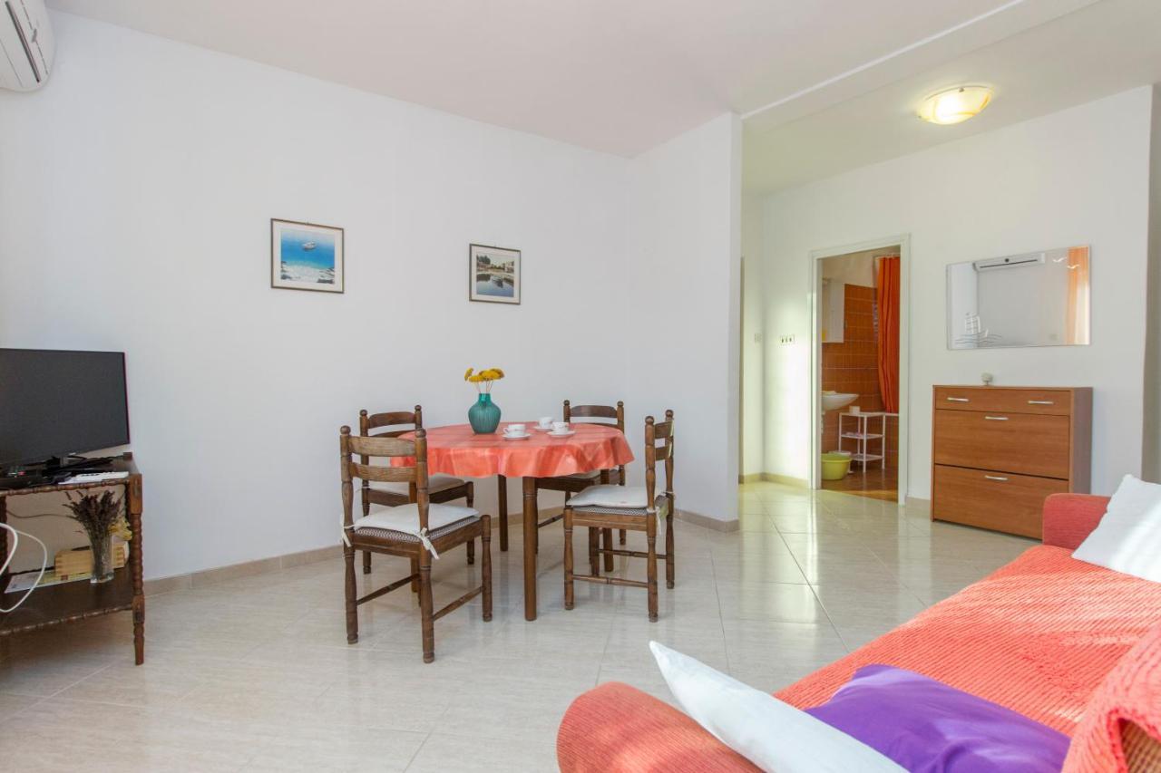 Apartments Ivan Vodice Esterno foto