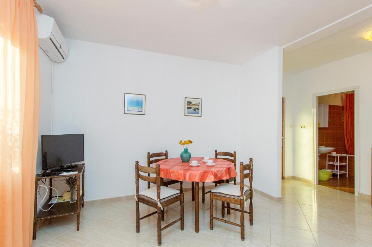 Apartments Ivan Vodice Esterno foto