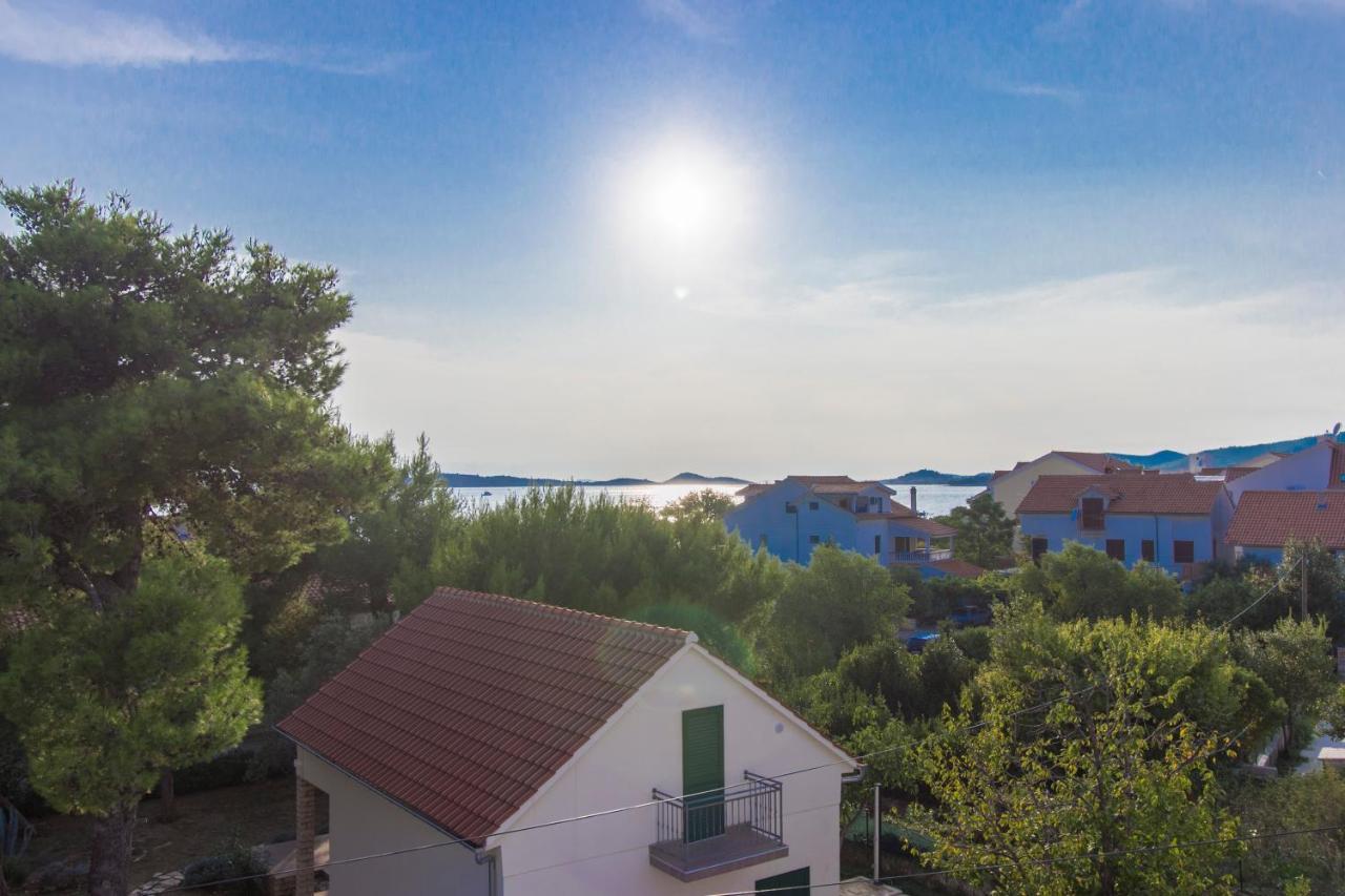 Apartments Ivan Vodice Esterno foto