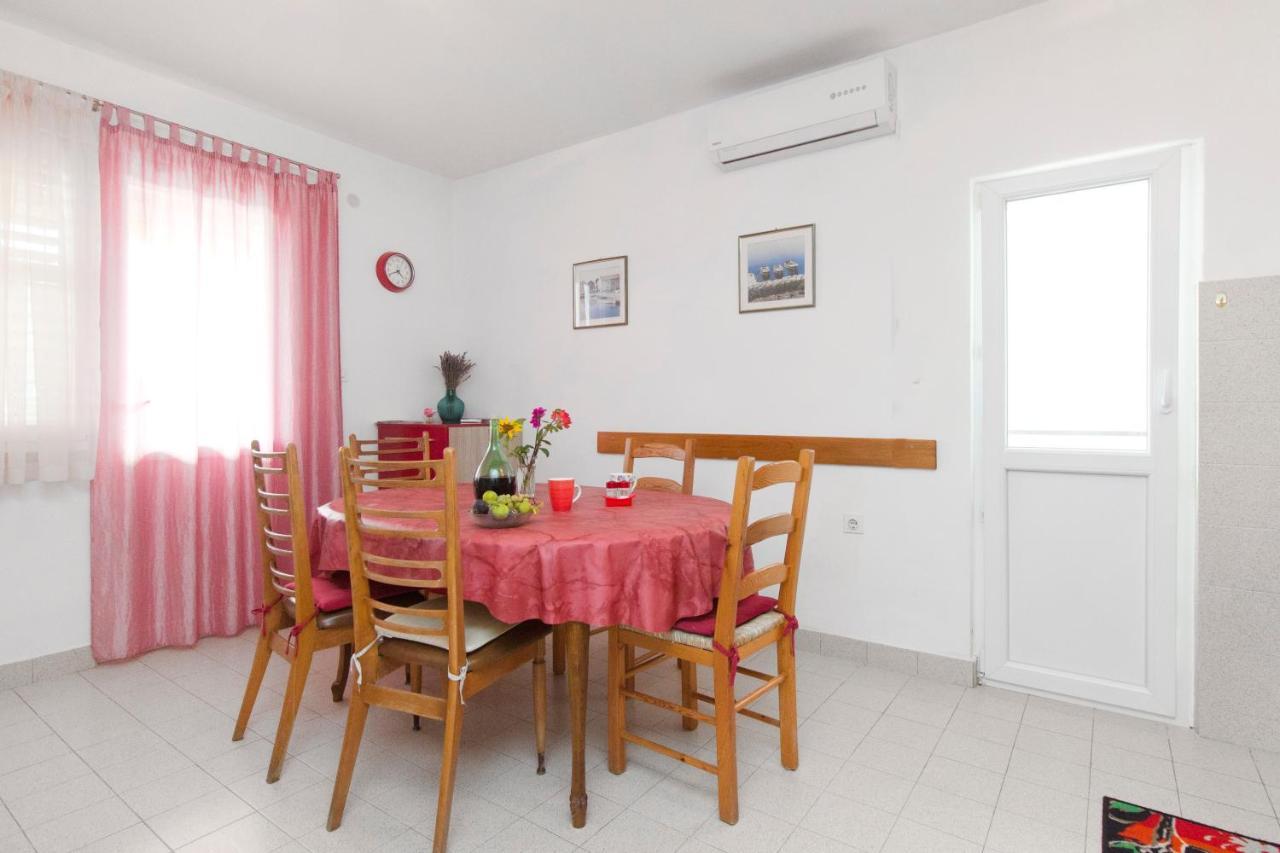 Apartments Ivan Vodice Esterno foto