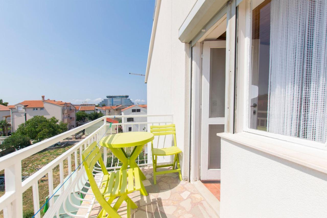 Apartments Ivan Vodice Esterno foto